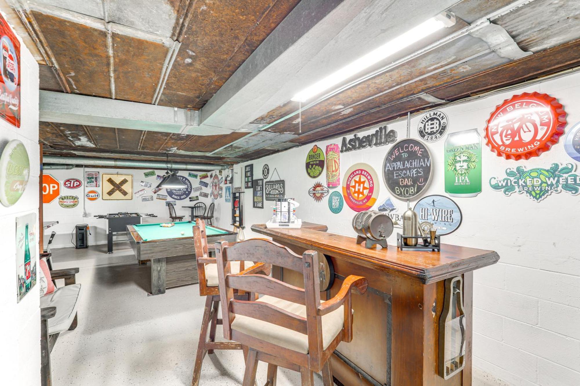 Updated Marshall Home With Fire Pit And Game Room! Εξωτερικό φωτογραφία