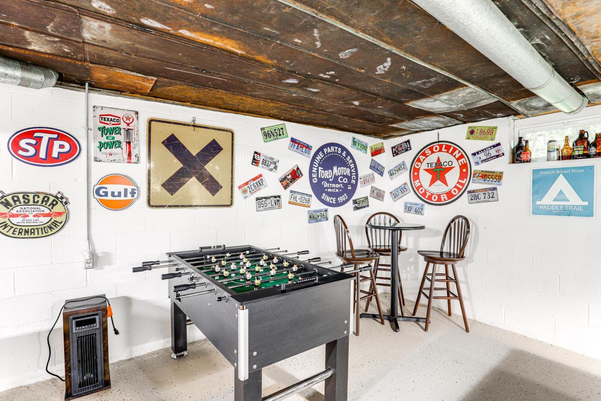 Updated Marshall Home With Fire Pit And Game Room! Εξωτερικό φωτογραφία