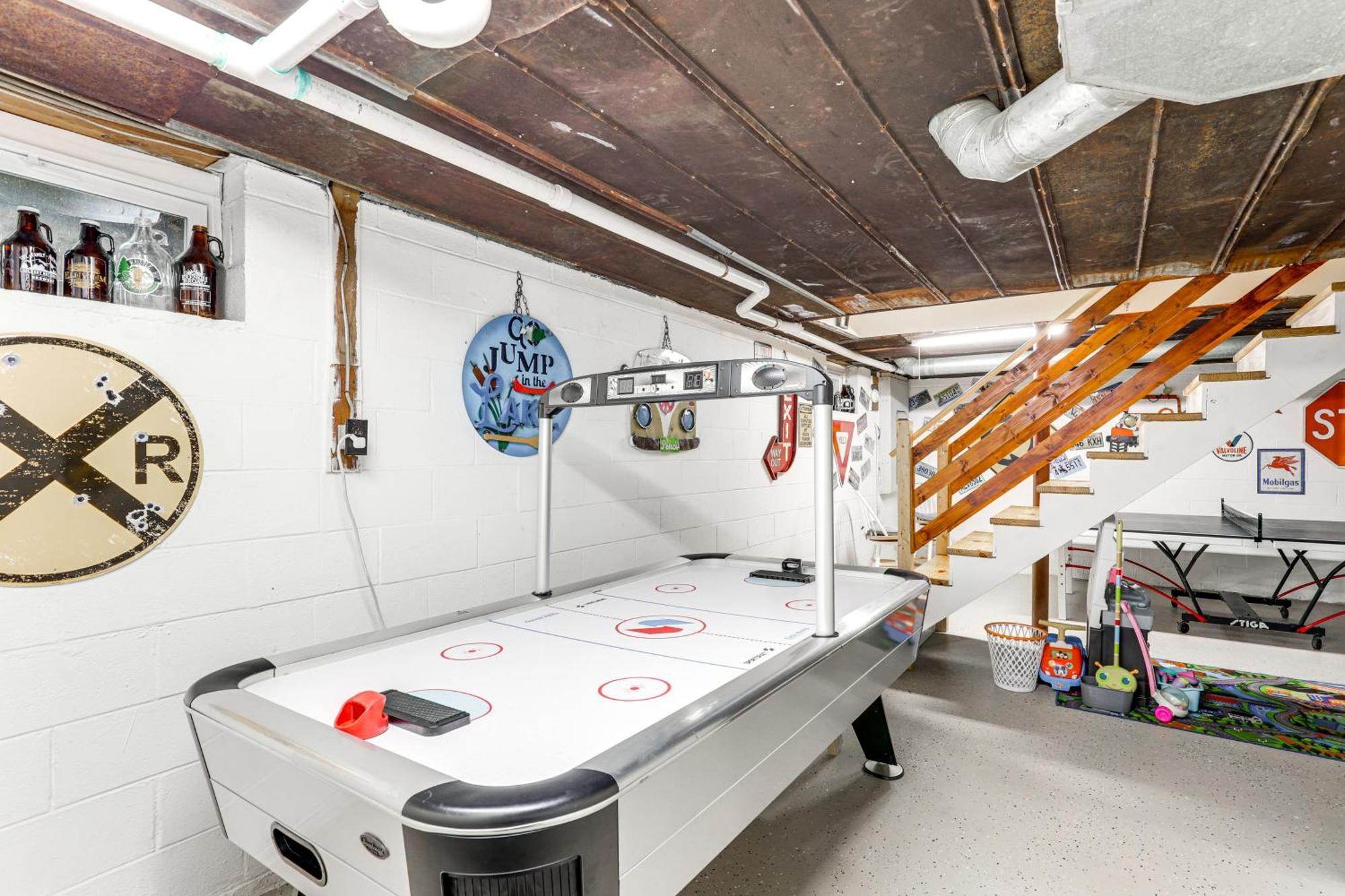 Updated Marshall Home With Fire Pit And Game Room! Εξωτερικό φωτογραφία