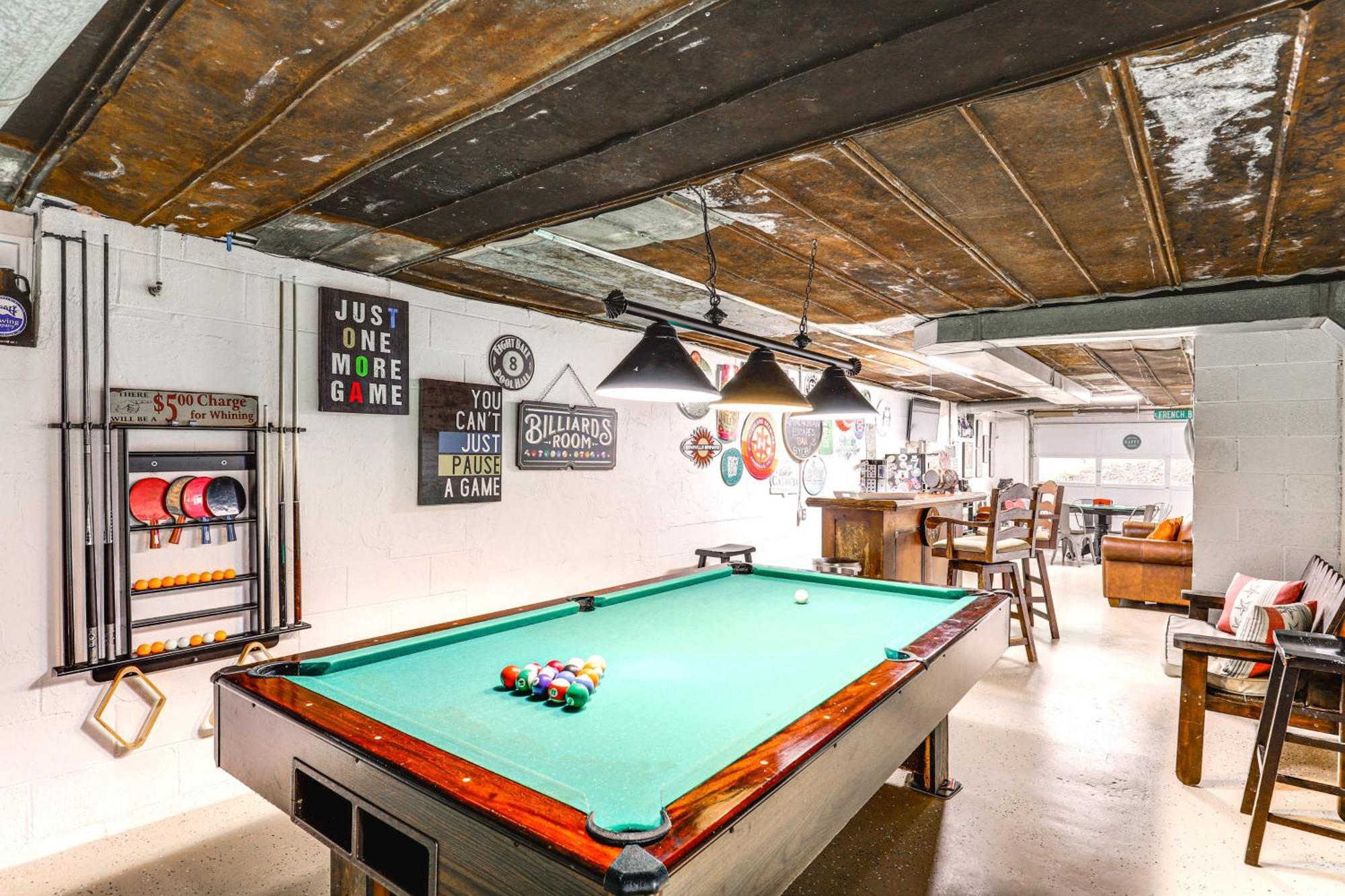 Updated Marshall Home With Fire Pit And Game Room! Εξωτερικό φωτογραφία
